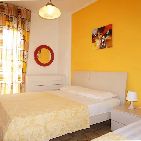 Great Flat With Shared Pool And Lovely Balcony 公寓 圣玛格丽塔波尔勒港