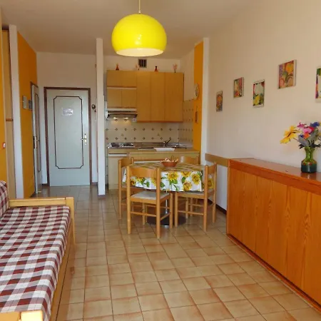 Great Flat With Shared Pool And Lovely Balcony