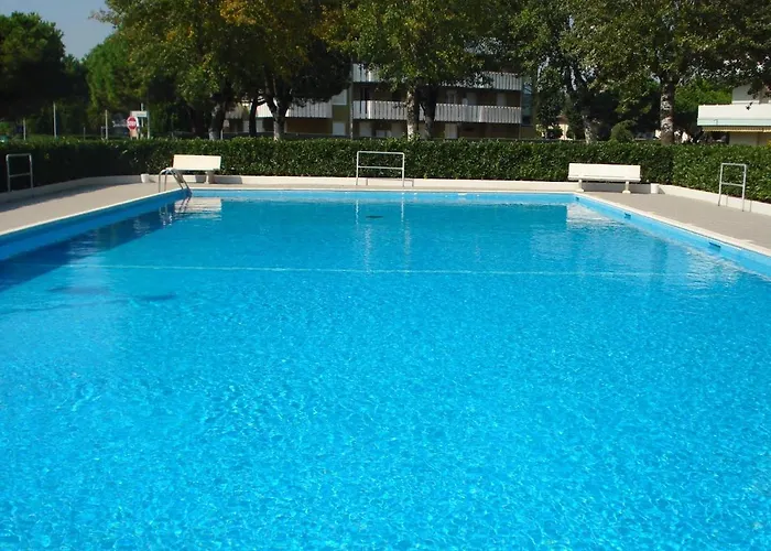 Homely Flat With Shared Pool * Porto Santa Margherita