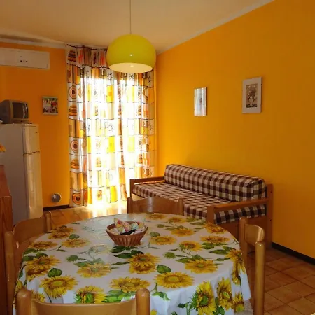 Great Flat With Shared Pool And Lovely Balcony * Porto Santa Margherita di Caorle